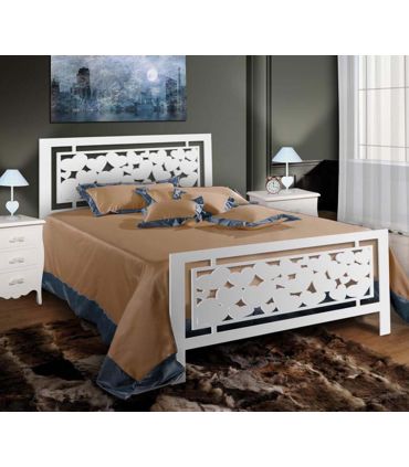 Cama moderna de forja CORAZONES